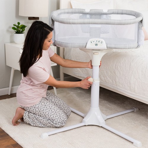 childcare halo bassinet